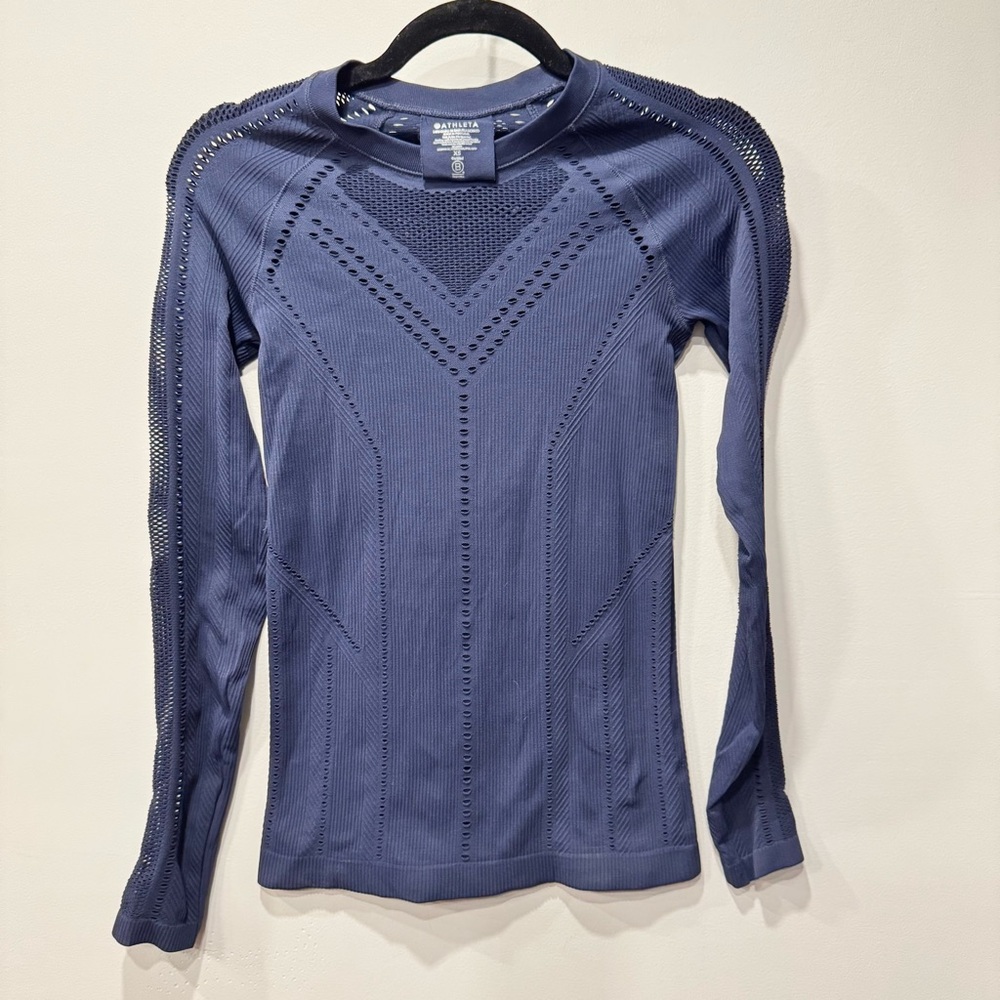 Athleta Deep Blue Long Sleeve Knit Top